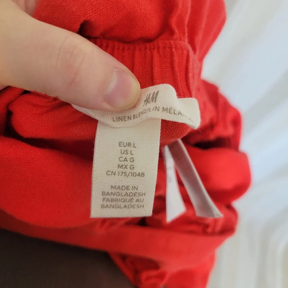 H&M Linen Blend Jumpsuit Vibrant Red Size‎ Large Flutter Ruffle Short Sleeves
